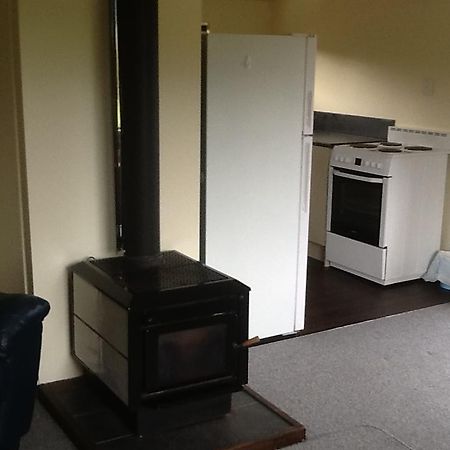 River Terrace Cottage Motueka Bagian luar foto